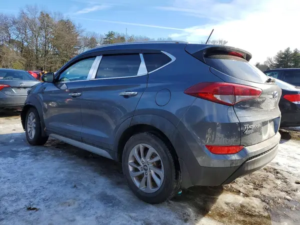 KM8J3CA4XHU313183 2017 HYUNDAI TUCSON - Image 2