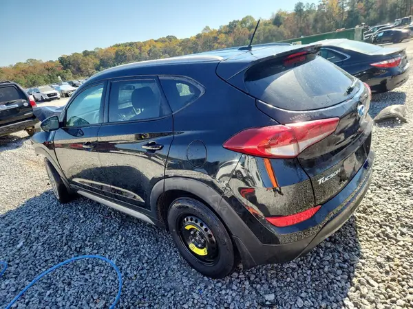 KM8J3CA4XHU315662 2017 HYUNDAI TUCSON - Image 2
