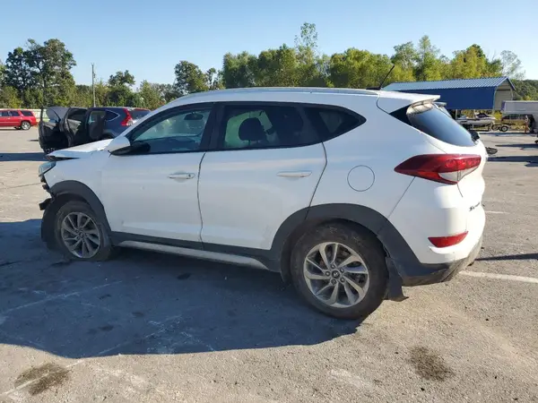 KM8J3CA4XHU339380 2017 HYUNDAI TUCSON - Image 2