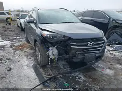 KM8J3CA4XHU388191 2017 HYUNDAI TUCSON