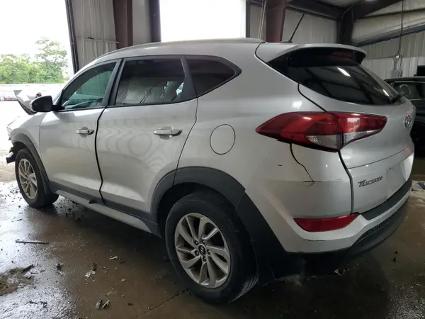 KM8J3CA4XHU394766 2017 HYUNDAI TUCSON - Image 2