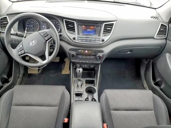 KM8J3CA4XHU409878 2017 HYUNDAI TUCSON - Image 8