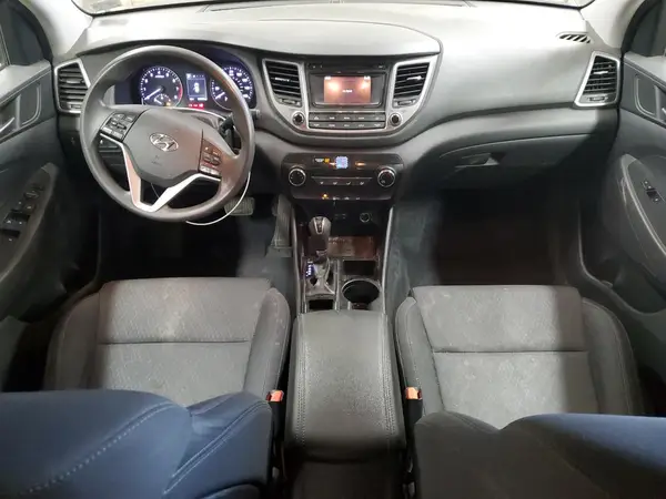 KM8J3CA4XHU427023 2017 HYUNDAI TUCSON - Image 8