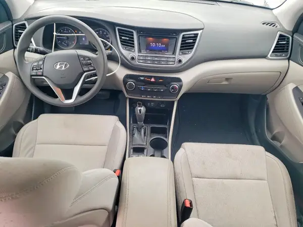 KM8J3CA4XHU441889 2017 HYUNDAI TUCSON - Image 8