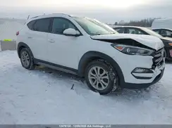 KM8J3CA4XHU443724 2017 HYUNDAI TUCSON