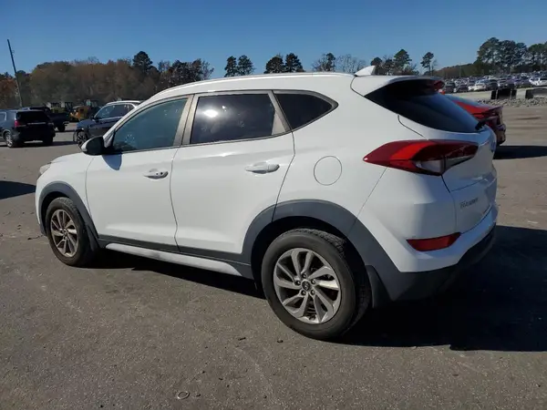 KM8J3CA4XHU464833 2017 HYUNDAI TUCSON - Image 2