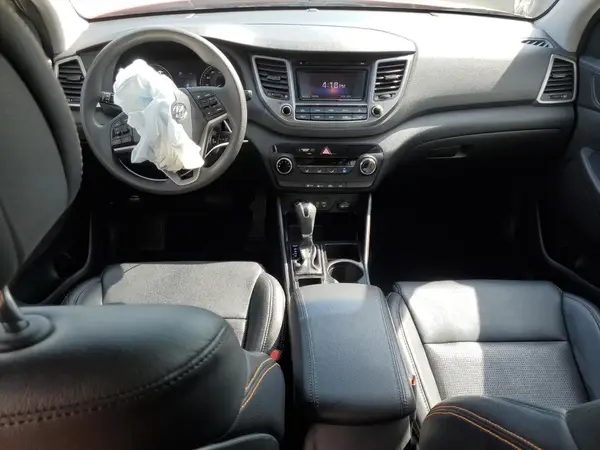KM8J3CA4XHU472561 2017 HYUNDAI TUCSON - Image 8