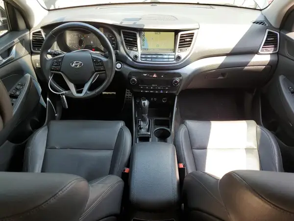 KM8J3CA4XHU475508 2017 HYUNDAI TUCSON - Image 8