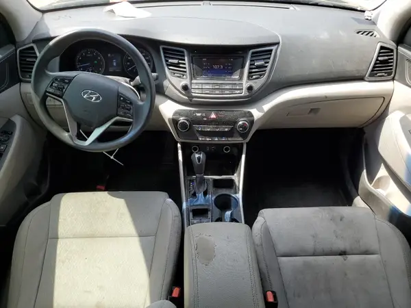 KM8J3CA4XHU475525 2017 HYUNDAI TUCSON - Image 8
