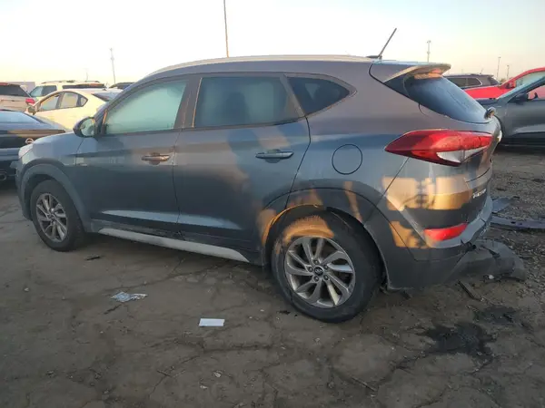 KM8J3CA4XHU497038 2017 HYUNDAI TUCSON - Image 2