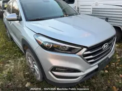 KM8J3CA4XHU508586 2017 HYUNDAI TUCSON