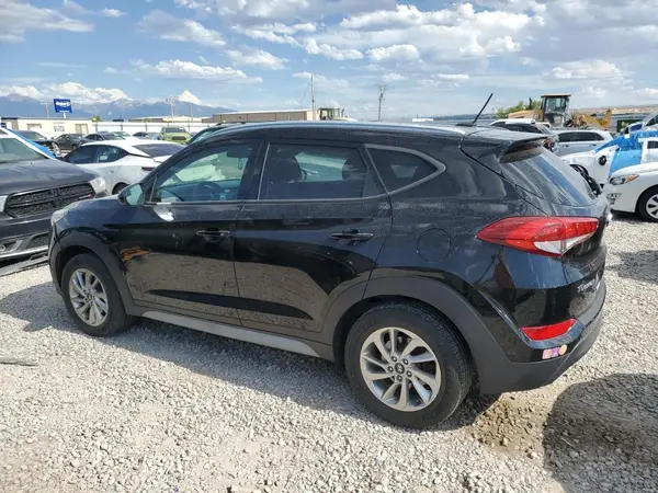 KM8J3CA4XHU541474 2017 HYUNDAI TUCSON - Image 2