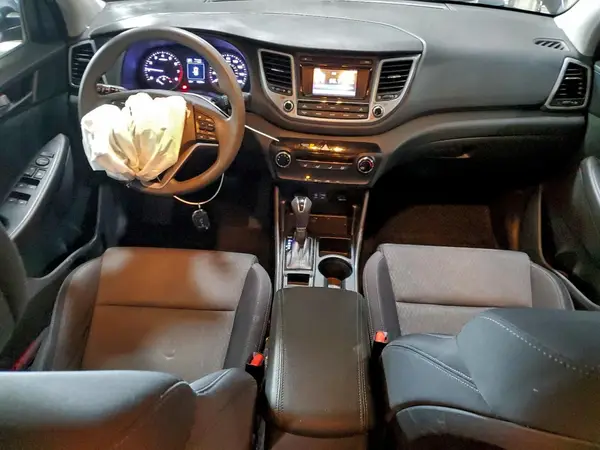 KM8J3CA4XHU545444 2017 HYUNDAI TUCSON - Image 8