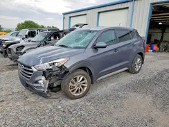 KM8J3CA4XHU574460 2017 HYUNDAI TUCSON