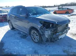 KM8J3CA4XHU575754 2017 HYUNDAI TUCSON