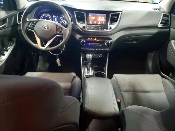 KM8J3CA4XJU599767 2018 HYUNDAI TUCSON - Image 8