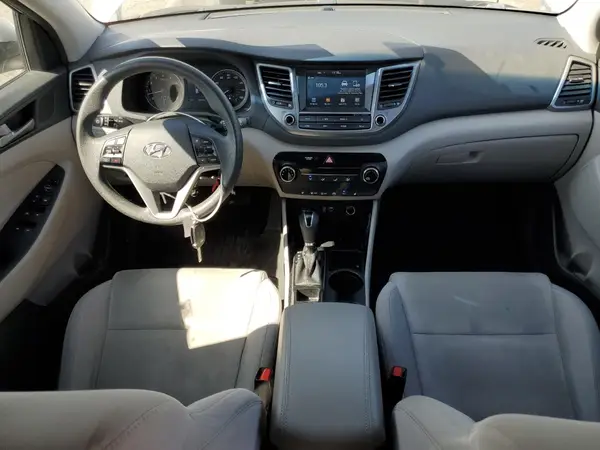 KM8J3CA4XJU606698 2018 HYUNDAI TUCSON - Image 8