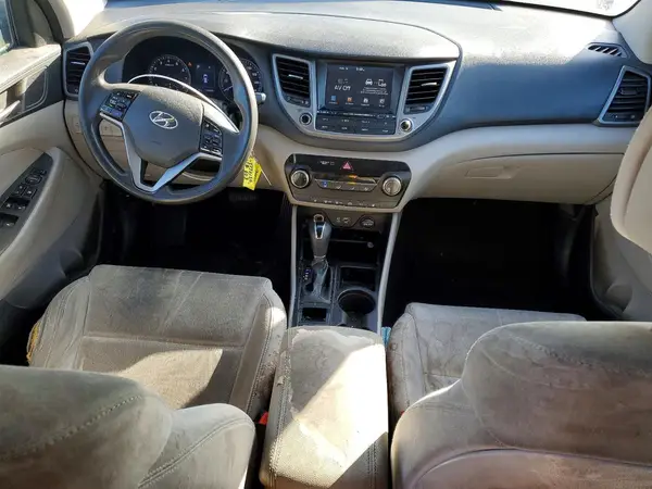 KM8J3CA4XJU616468 2018 HYUNDAI TUCSON - Image 8
