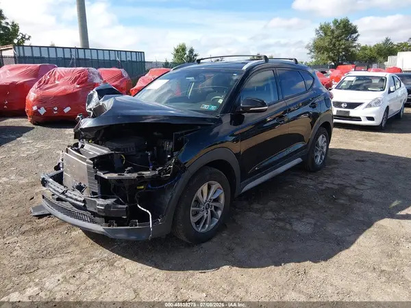 KM8J3CA4XJU618088 2018 HYUNDAI TUCSON - Image 2