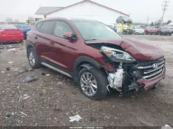 KM8J3CA4XJU628880 2018 HYUNDAI TUCSON