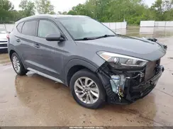 KM8J3CA4XJU640303 2018 HYUNDAI TUCSON