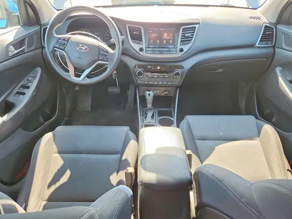 KM8J3CA4XJU649731 2018 HYUNDAI TUCSON - Image 8