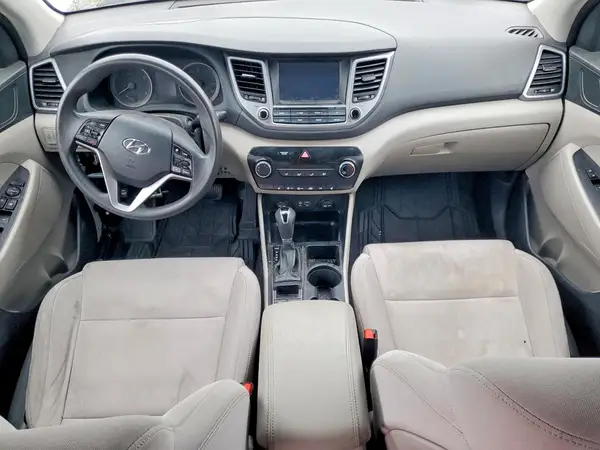 KM8J3CA4XJU651205 2018 HYUNDAI TUCSON - Image 8