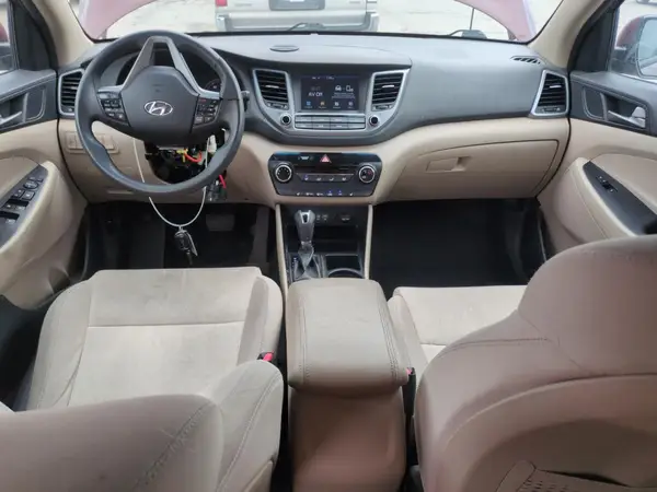 KM8J3CA4XJU653116 2018 HYUNDAI TUCSON - Image 8