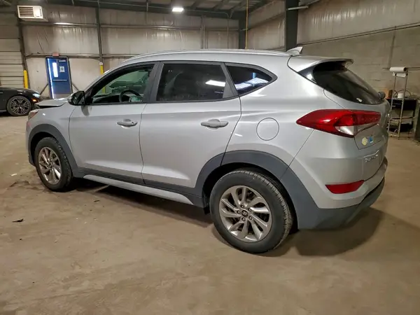 KM8J3CA4XJU654749 2018 HYUNDAI TUCSON - Image 2