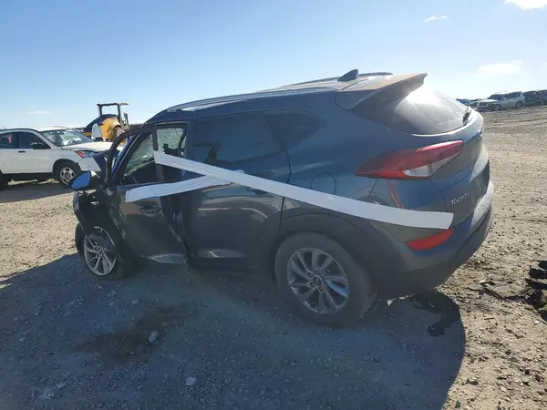 KM8J3CA4XJU666559 2018 HYUNDAI TUCSON - Image 2