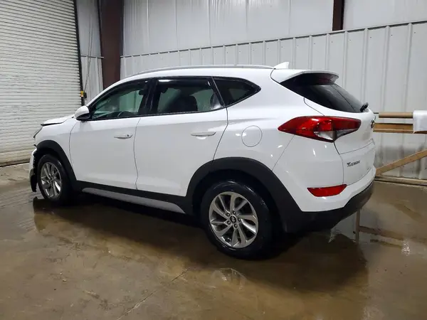 KM8J3CA4XJU677092 2018 HYUNDAI TUCSON - Image 2