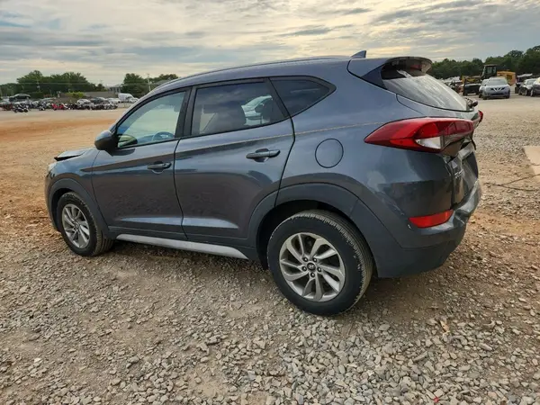 KM8J3CA4XJU680056 2018 HYUNDAI TUCSON - Image 2