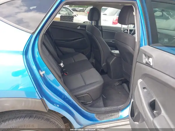 KM8J3CA4XJU688819 2018 HYUNDAI TUCSON - Image 8