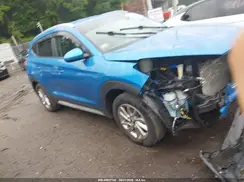 KM8J3CA4XJU699545 2018 HYUNDAI TUCSON