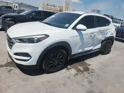 KM8J3CA4XJU713623 2018 HYUNDAI TUCSON