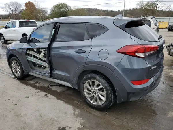 KM8J3CA4XJU717672 2018 HYUNDAI TUCSON - Image 2