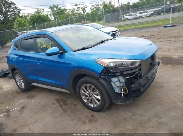 KM8J3CA4XJU717977 2018 HYUNDAI TUCSON - Image 1
