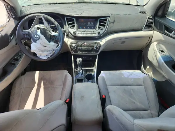 KM8J3CA4XJU719728 2018 HYUNDAI TUCSON - Image 8