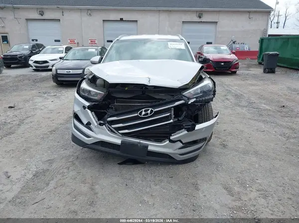 KM8J3CA4XJU721429 2018 HYUNDAI TUCSON - Image 6