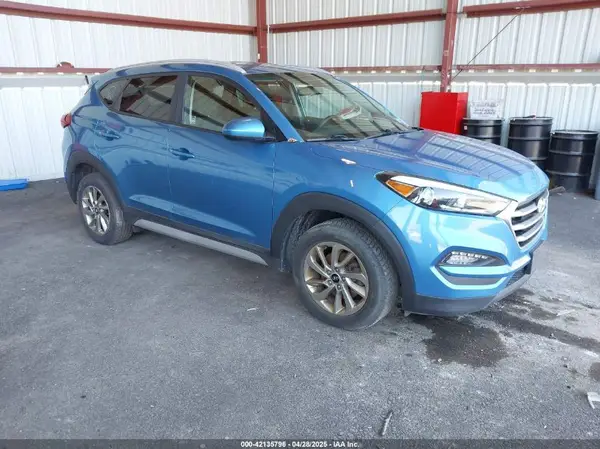 KM8J3CA4XJU738764 2018 HYUNDAI TUCSON - Image 1