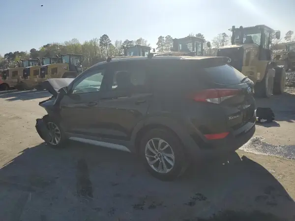 KM8J3CA4XJU740093 2018 HYUNDAI TUCSON - Image 2