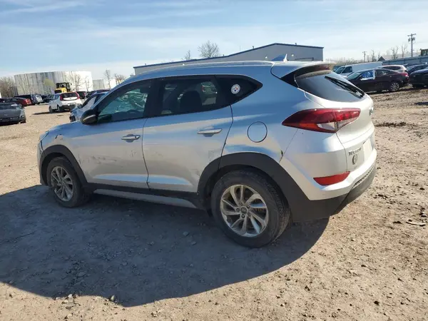 KM8J3CA4XJU743771 2018 HYUNDAI TUCSON - Image 2
