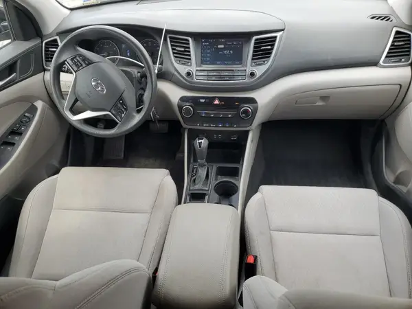 KM8J3CA4XJU743866 2018 HYUNDAI TUCSON - Image 8
