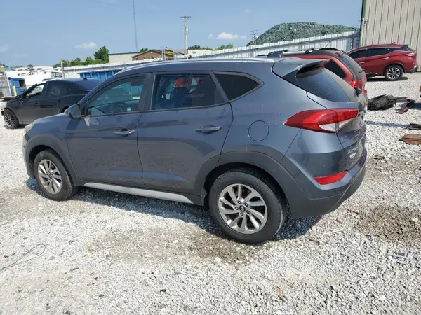 KM8J3CA4XJU746668 2018 HYUNDAI TUCSON - Image 2