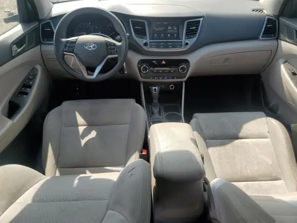 KM8J3CA4XJU746735 2018 HYUNDAI TUCSON - Image 8