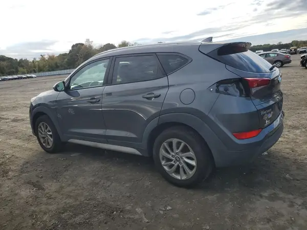 KM8J3CA4XJU755547 2018 HYUNDAI TUCSON - Image 2