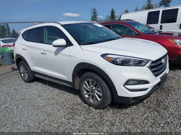 KM8J3CA4XJU771344 2018 HYUNDAI TUCSON - Image 1