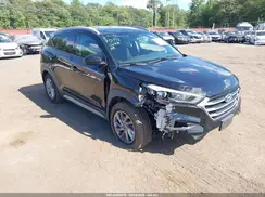 KM8J3CA4XJU780772 2018 HYUNDAI TUCSON