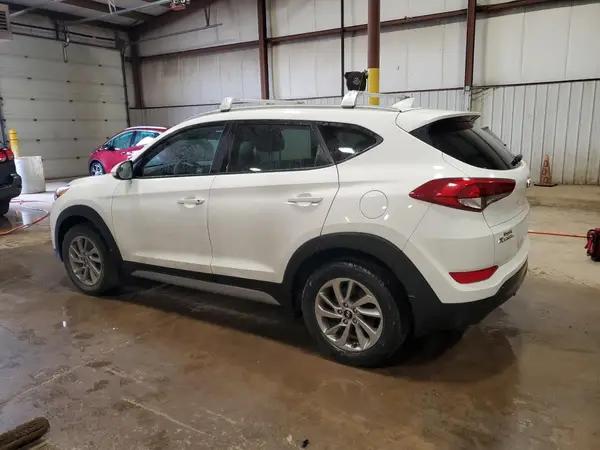 KM8J3CA4XJU788287 2018 HYUNDAI TUCSON - Image 2