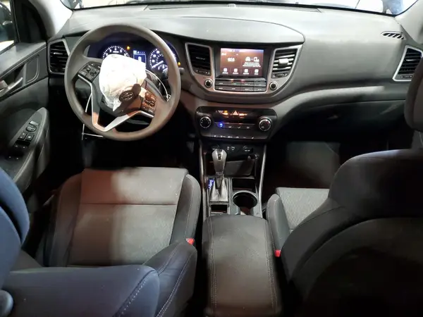 KM8J3CA4XJU813348 2018 HYUNDAI TUCSON - Image 8